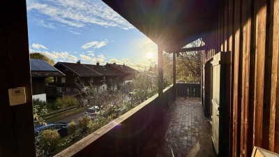 Charmante 3-Zimmer-Wohnung mit Kachelofen, Balkon, Terrasse und eigenem Garten in Traunstein