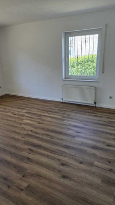 Exklusive 1-Raum-EG-Wohnung in Holzheim