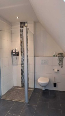 Gepflegtes 4,5-Zi. Haus in Norderstedt mit Garage