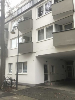 Schöne sanierte 1-Zimmerwohnung mit Balkon in Leverkusen/Wiesdorf