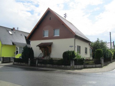 Preiswertes 6-Zimmer-Haus in Ramstein-Miesenbach