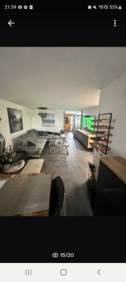 Geschmackvolle 3,5-Zimmer-Wohnung mit luxuriöser Innenausstattung mit EBK in Plochingen