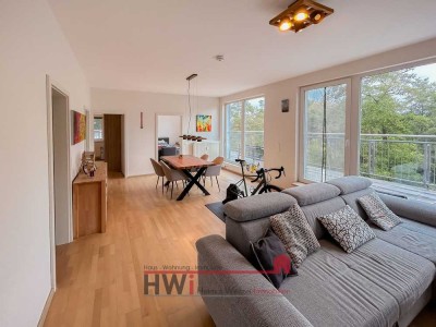 Etwas Besonderes: Ein Penthouse mit Blick ins Grüne nahe Zentrum - Einmalig!