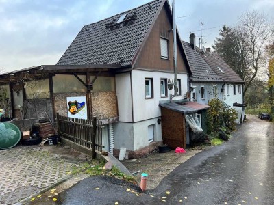 Einfamilienhaus mit Garage