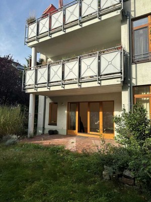 TRAUMHAFTE MAISONETTEWOHNUNG MIT EIGENEM GARTEN IM SCHÖNEN FRIEDRICHSHAGEN