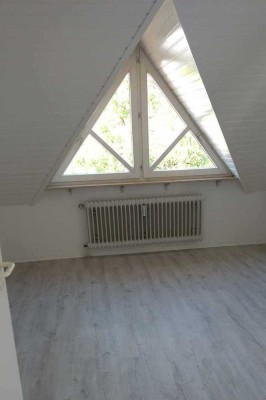 Helle 4Zi Maisonette Wohnung in Littenweiler