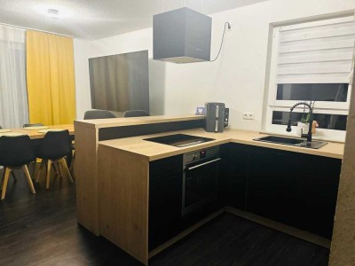 Reiheneckhaus mit großzügigen Räumen in toller Lage!