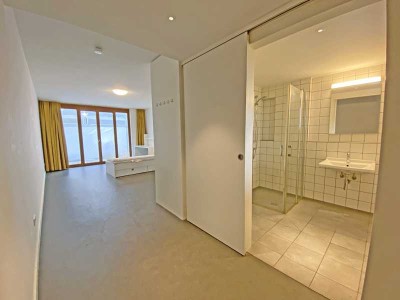 6707 - Teilmöbliertes 1-Zimmer-Apartment mit Tageslichtbad nähe Günther-Klotz-Anlage!