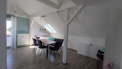 Schöne 3-Zimmer-Dachgeschosswohnung mit gehobener Innenausstattung in Mensfelden