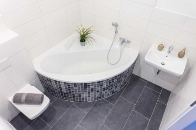 Schicke 2-Raum-Wohnung mit Eckbadewanne lädt zum Relaxen ein