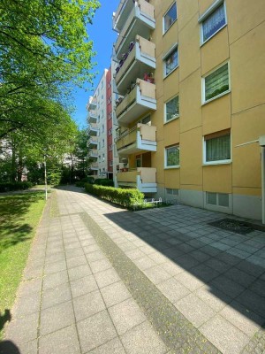 Sanierte 3-Zimmer-Wohnung mit Balkon im Plevierpark