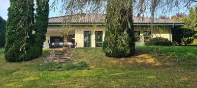 Top Bungalow auf traumhaftem Gundstück unweit der Insel Usedom !!!