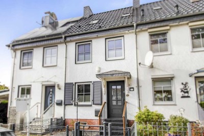 Zum Einzug bereit: Hochwertiges Reihenmittelhaus in familienfreundlicher Lage von Fähr-Lobbendorf