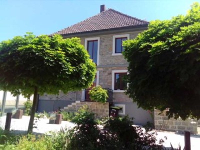 Ruhiges Nebenhaus eines sanierten Landhauses am Rand des nördlichen Steigerwaldes