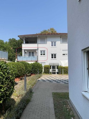 Bezugsfrei: Geschmackvolle 3-Zimmer-Wohnung in ruhiger Lage in Freiburg