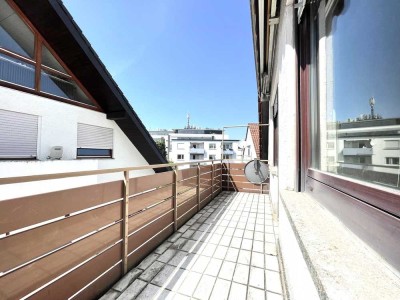 Tolle 2,5-Zimmer-DG-Wohnung mit 2 Balkonen in Bernhausen