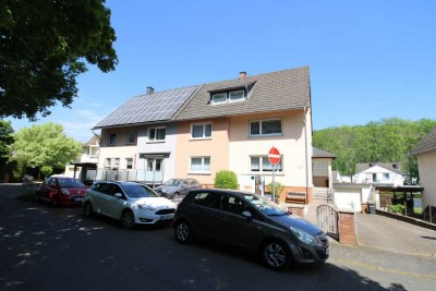 Mehrgenerationenhaus in sehr guter Lage in Kirn !!!