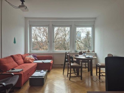 Sehr zentrale schöne 3-Zimmer-Wohnung mit Balkon, 76 m² WNFL, Küche möbliert, Nähe Landstraße/Straßenbahn/Volksgarten!