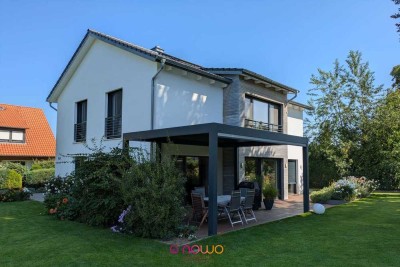 Schatz, ich habe unser Traumhaus gefunden! Das müssen wir uns anschauen.