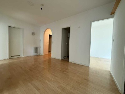WG geeignete Wohnung mit Potenzial! 4-Zimmer-Wohntraum mit 95 m²