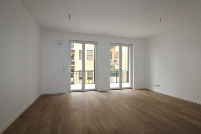 **Ab 01.01.2025 bezugsfertig! - Helle 3 Zimmer im 3.OG * offene Küche mit EBK * großer Balkon**