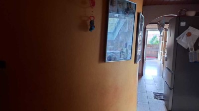 Sanierte 4-Raum-Wohnung mit Balkon und Einbauküche in Langenpreising-85465