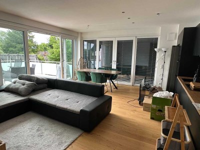 Exklusive 3-Zimmer-Wohnung mit gehobener Innenausstattung mit Balkon in Stephanskirchen