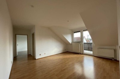 2 Zimmer Dachgeschosswohnung mit Balkon