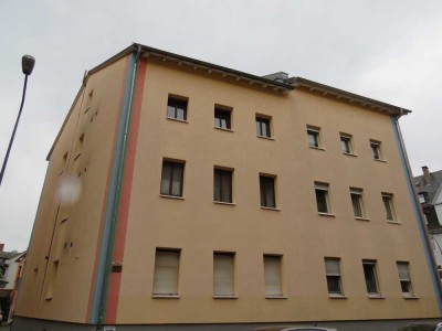 WG geeignet - Gepflegt und Möbliert - 3 Zimmer Wohnung in Frankfurt-Bornheim