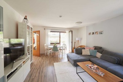 Gepflegte 2-Zimmer-ETW in 83404 Ainring – ideal für Singles, Paare oder Anleger – inkl. KFZ-Stellpla