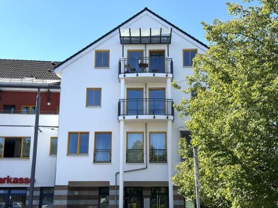 Stufenloser Zugang! Bezugsfrei! 3-Zi Direkt am Marktplatz!