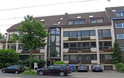Modernisiertes Wohn- und Geschäftshaus in sehr guter Lage von Düsseldorf-Heerdt
