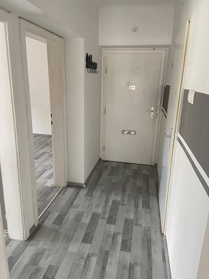 Gemütliche 2-Zimmer Wohnung mit Balkon und Parkplatz