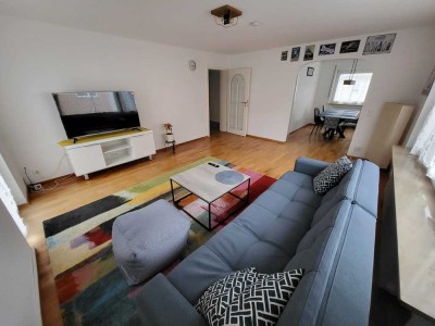 Voll möblierte 3,5 Zi.-Whg. inkl. Parkplatz befristet für 2 Jahre (Verlängerung möglich)