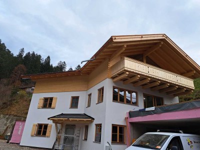 Stilvolle 3,5-Raum-DG-Wohnung mit Einbauküche in Garmisch-Partenkirchen