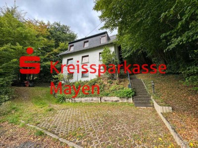 Einfamilienhaus in idyllischer Waldrandlage – viel Platz für die Familie