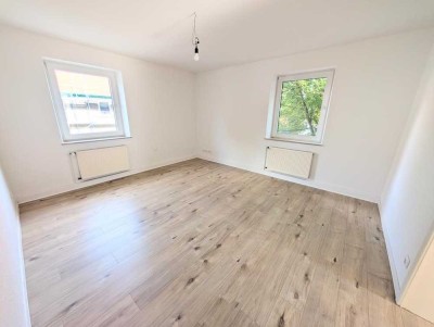 **Erdgeschoss, eigener Garten und neues Tageslichtbad gewünscht? Den Traum können wir erfüllen!**