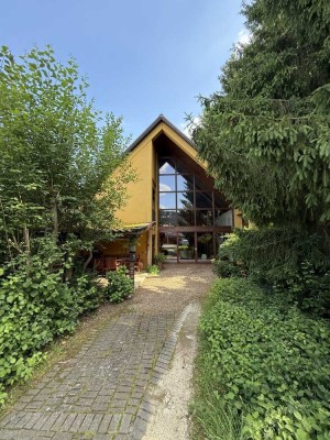Von der Kirche zum besonderen Einfamilienhaus