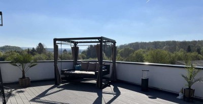 Wunderschöne Penthouse Lollar mit Blick ins Grüne