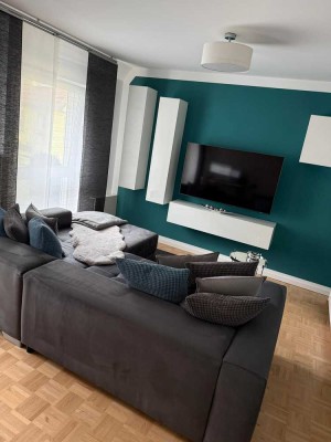 Teilmöblierte schicke 2-Zimmer Wohnung mit Balkon und Stellplatz in Waldenbuch