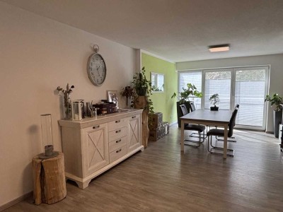 Exklusive, neuwertige 3-Raum-Wohnung mit gehobener Innenausstattung und EBK in Ettenheim