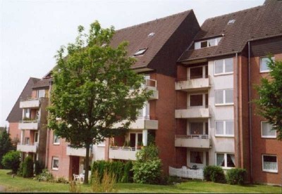 Attraktive 2 Zimmer-Wohnung mit schönem, grünen Ausblick ! Nur mit WBS!