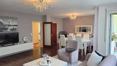 Schicke, helle 3 ZW im 3.OG-ohne Aufzug-HU-Großauheim-Waldsiedlung mit großem Sonnenbalkon!
