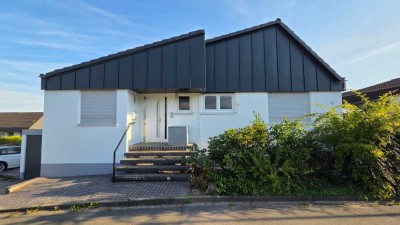 Freistehender Bungalow mit Top-Ausstattung in Bestlage von Zirndorf