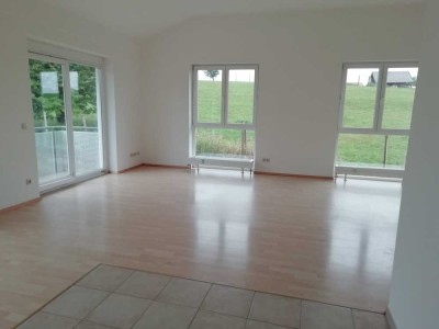 Helle 2 Zimmerwohnung in Münsing