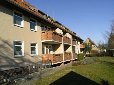 renovierte 3-Zimmer-Wohnung 1. OG mit Balkon in Hötzum