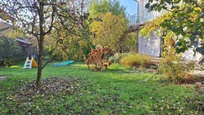 Attraktive 4-Zimmer-EG-Wohnung mit Terrasse und Garten