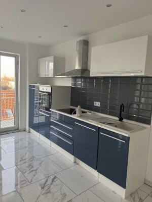 Nachmieter gesucht: Luxuriöse 2,5 Zimmer Wohnung in Berlin Britz