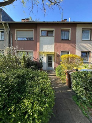 Charmante 2-Zimmer-Wohnung mit großem Sonnenbalkon, Einbauküche – ideale Kapitalanlage