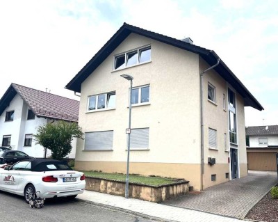 Dachgeschosswohnung mit Balkon in Mühlhausen zu vermieten.